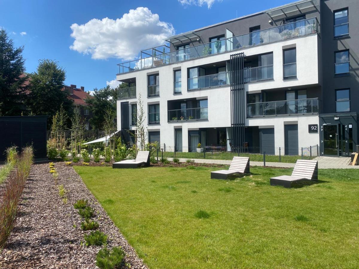Vip Polo Apartment Gliwice Buitenkant foto
